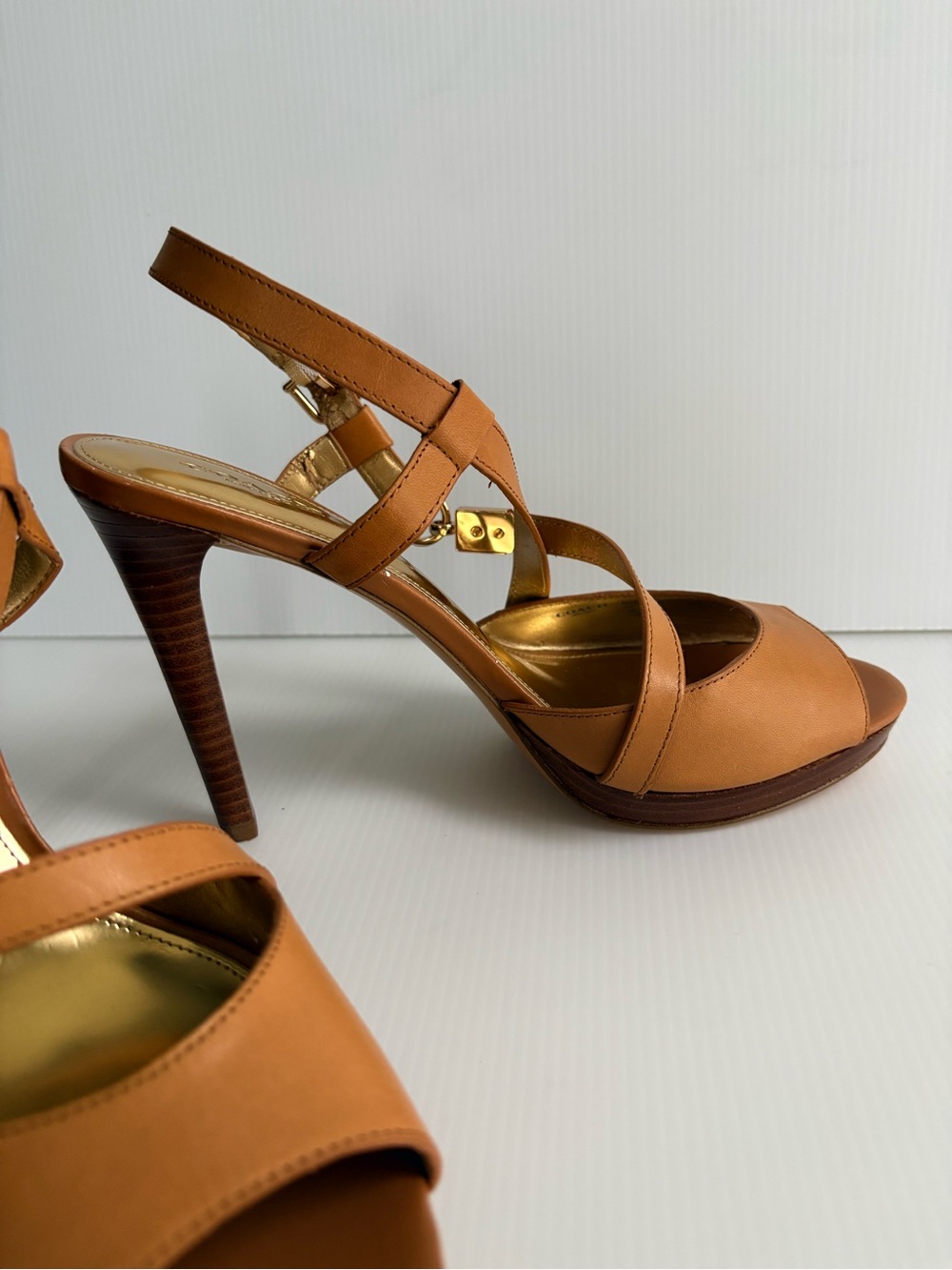 Coach Wendelle Ginger Platform Sandal Size 9 NWOT - Picture 4 of 13